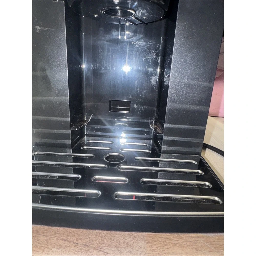 Cuisinart Custom Grind & Brew Single-Cup Coffee Maker DGB-30